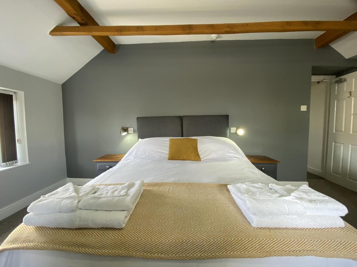 The Roade House Hotel Room photo
