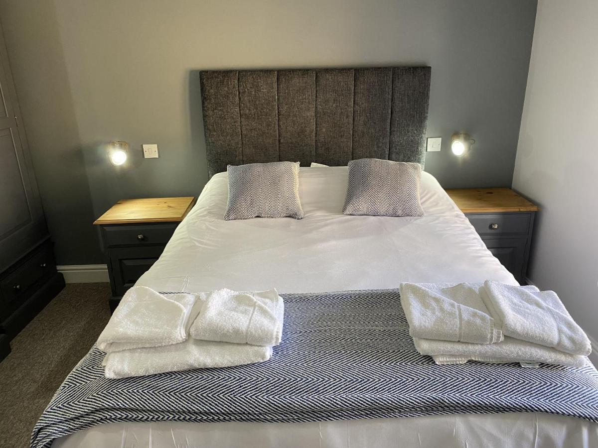 The Roade House Hotel Room photo